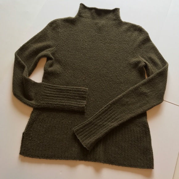 Madewell Inland Turtleneck Sweater in Coziest Yarn - Picture 7 of 8